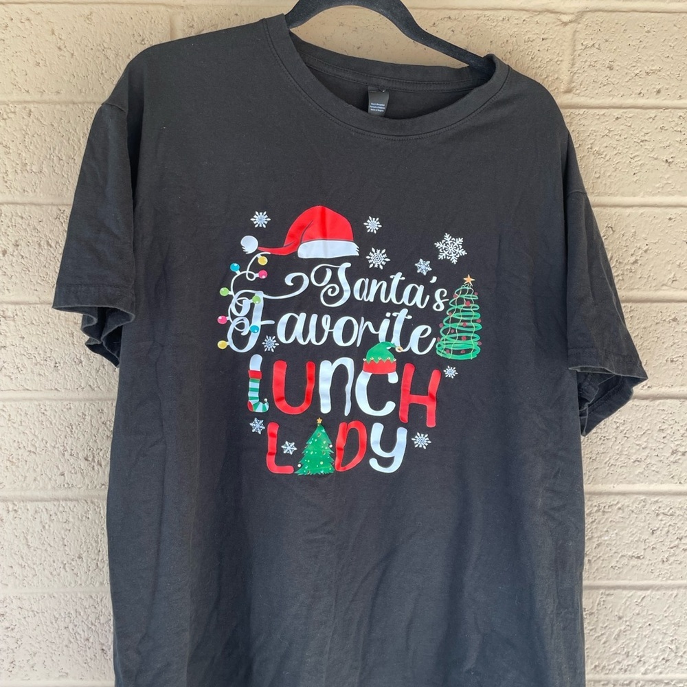 Santa's Favorite Lunch Lady Christmas T-Shirt Black Graphic Tee XL Cotton